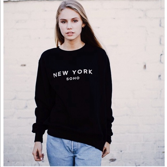 Brandy Melville Tops Brandy Melville New York Sweatshirt Poshmark